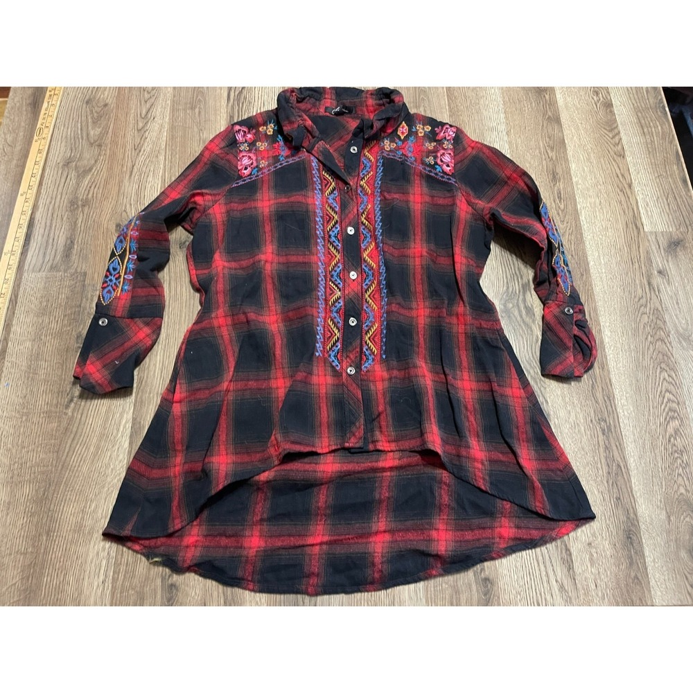 Caleooa Shirt, Women's Size XL, Black Red, Plaid, Button Up, Long Sleeve